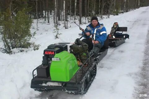 Мотособака по глубокому снегу