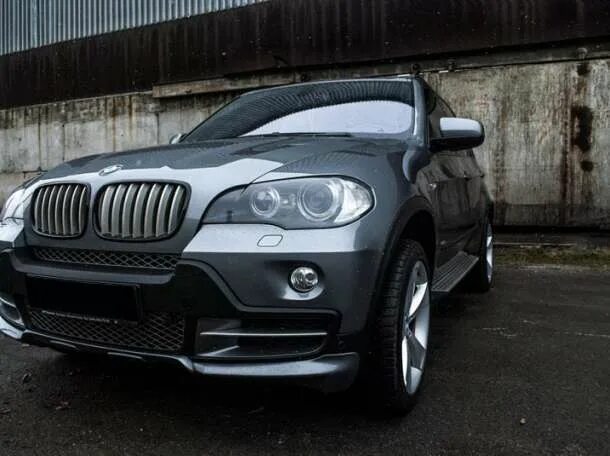 Х5 е70 дорестайлинг. BMW x5 e70 м пакет дорестайлинг. X5 e70 м пакет. X5 e70 дорестайлинг. Рест е70 обвес.