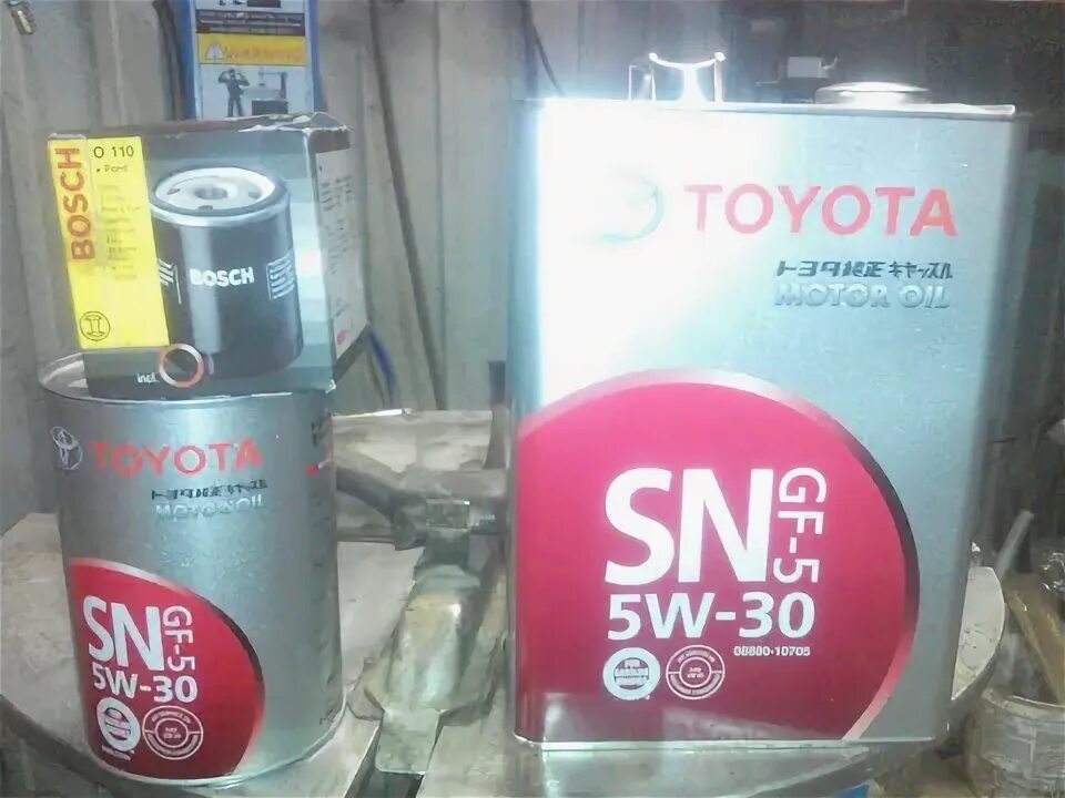 Toyota 08880-10706. Тойота 5w30 в железной банке. Тойота 5w30 банка. Масло тойота 5w30 железная банка. Toyota sn 5w-30.