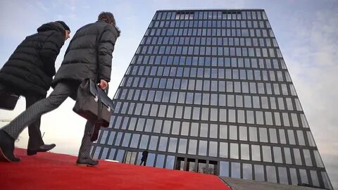 Каким образом российское правительство привлекало