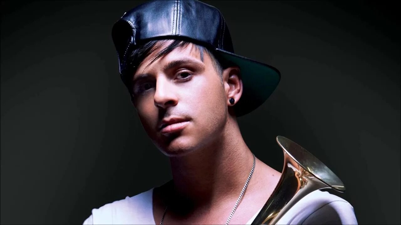Тимми freaks. Тимми трампет. трампет фрикс. тони трумпет. timmy trumpet dj.