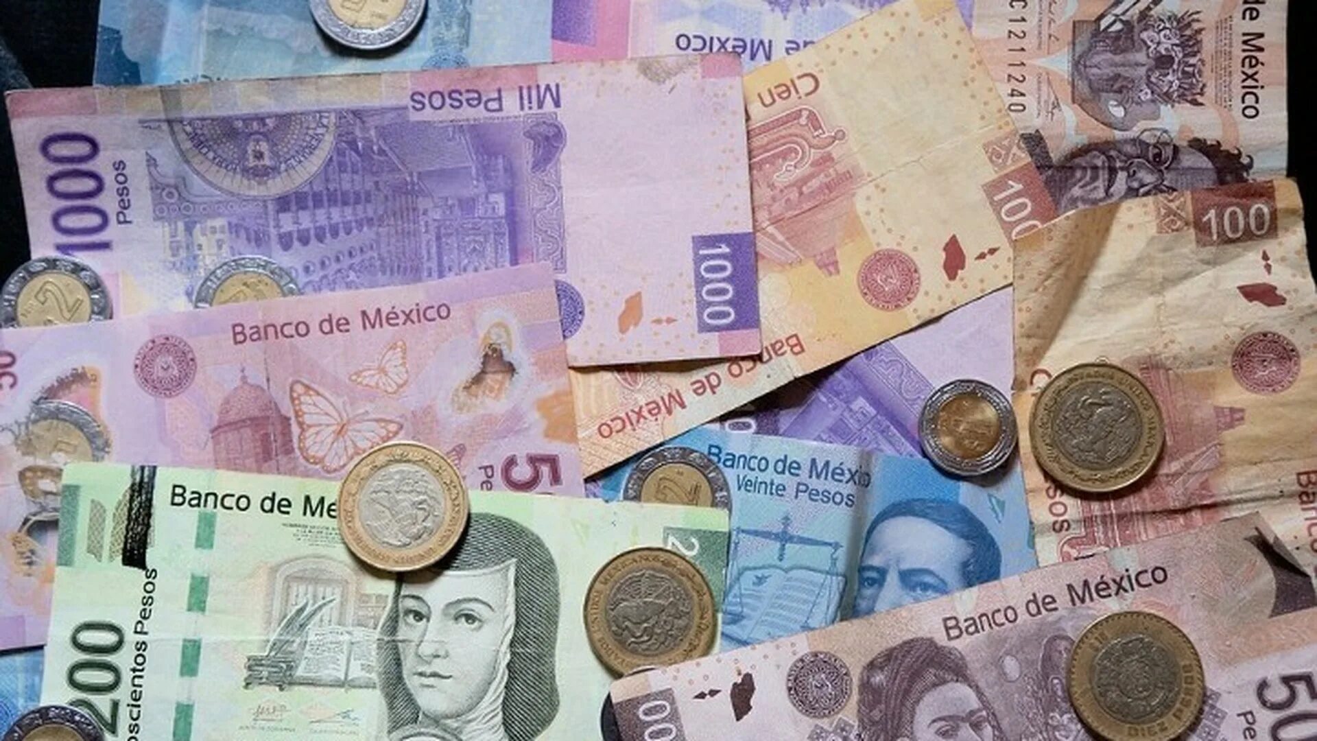 Мексиканские песо в доллары. Национальная валюта Мексики. Песо Мексика. Денежные купюры Мексики. Песо валюта.