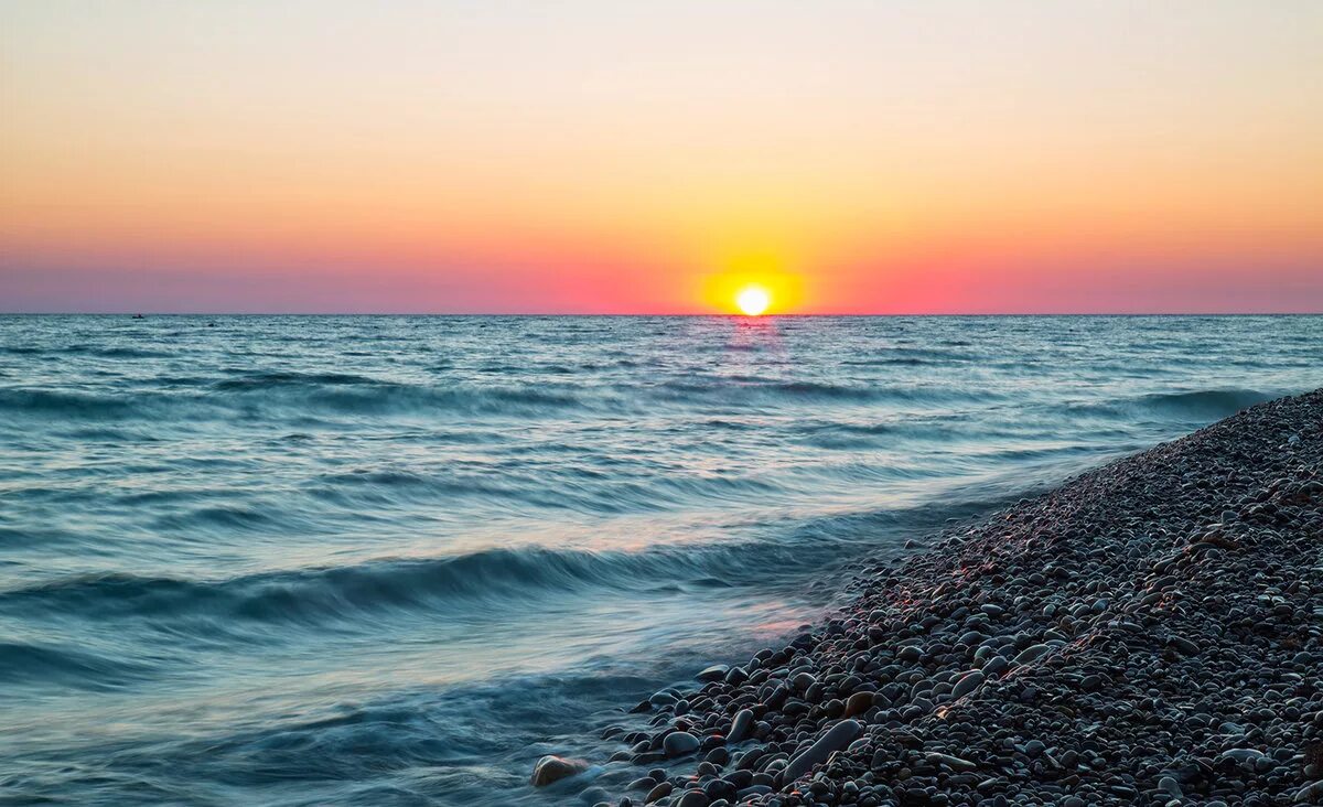 Круг черного моря. Сочи море. Черное море. Черное море закат. Черное море Сочи.