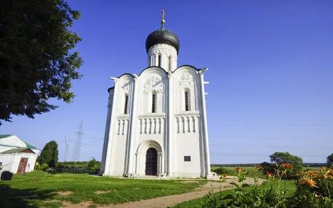 Покрова на нерли история