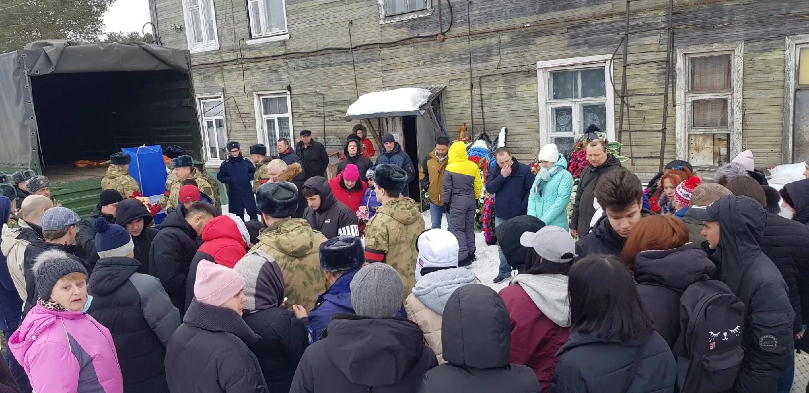 Село деревянное Прионежского района. Проводы погибших на Украине. Село деревянное.