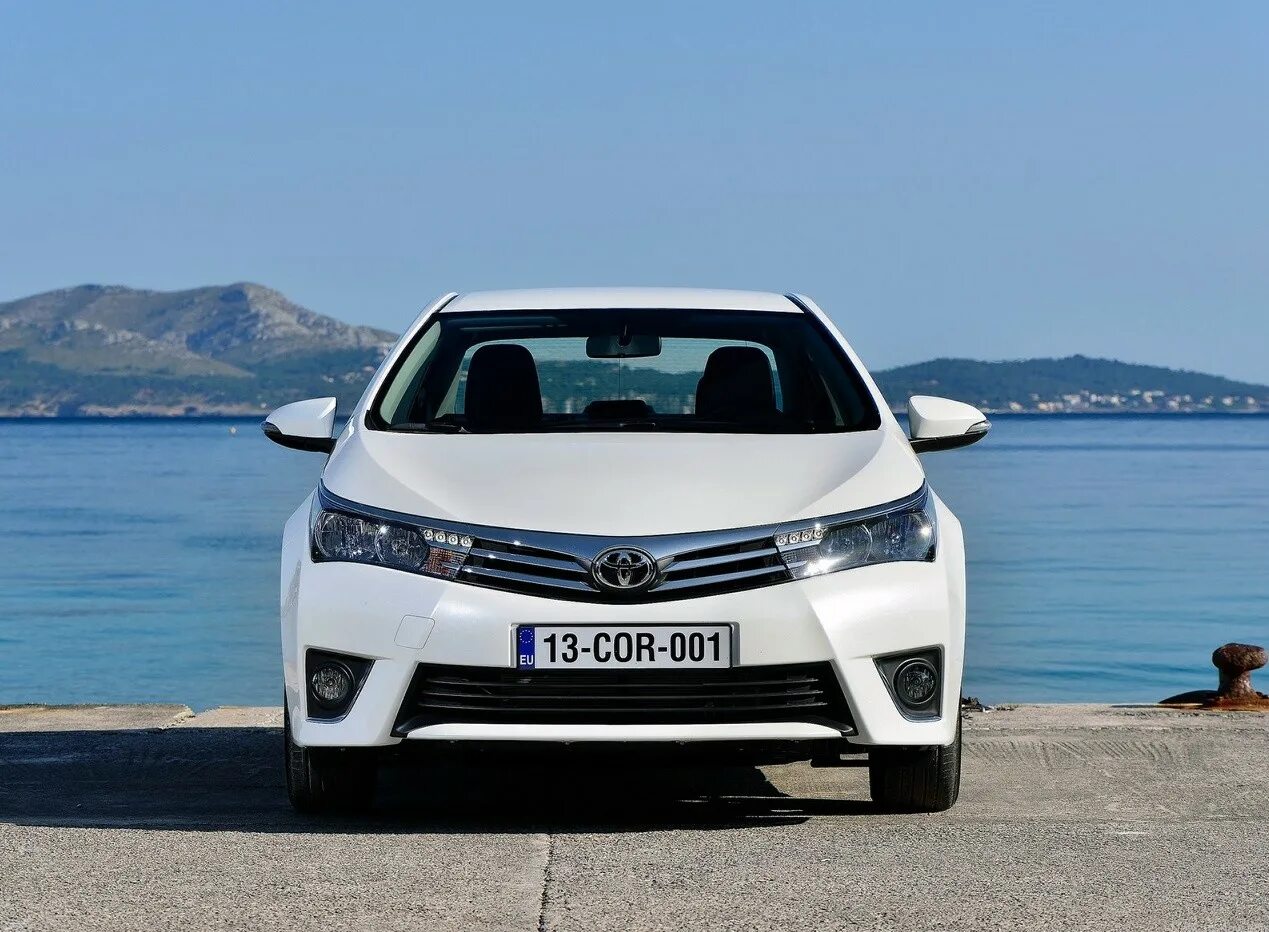 Цо королла. Тойота королла е180. toyota corolla 2014. тойота королла 2014. тойота королла 2015.