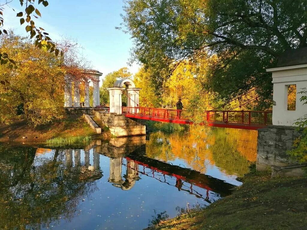 Харитоновский сад. Харитоновский сад Екатеринбург. Харитоновский парк Екатеринбург. Ротонда Харитоновский парк. Усадьба Расторгуевых — Харитоновых и парк.