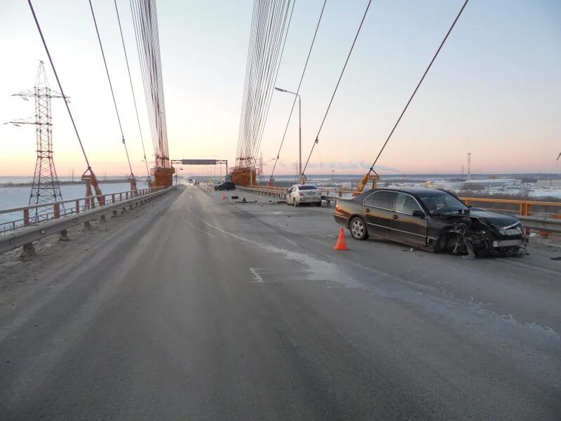 Сургутский мост. Нефтеюганск мост. Авария на мосту через реку Обь.