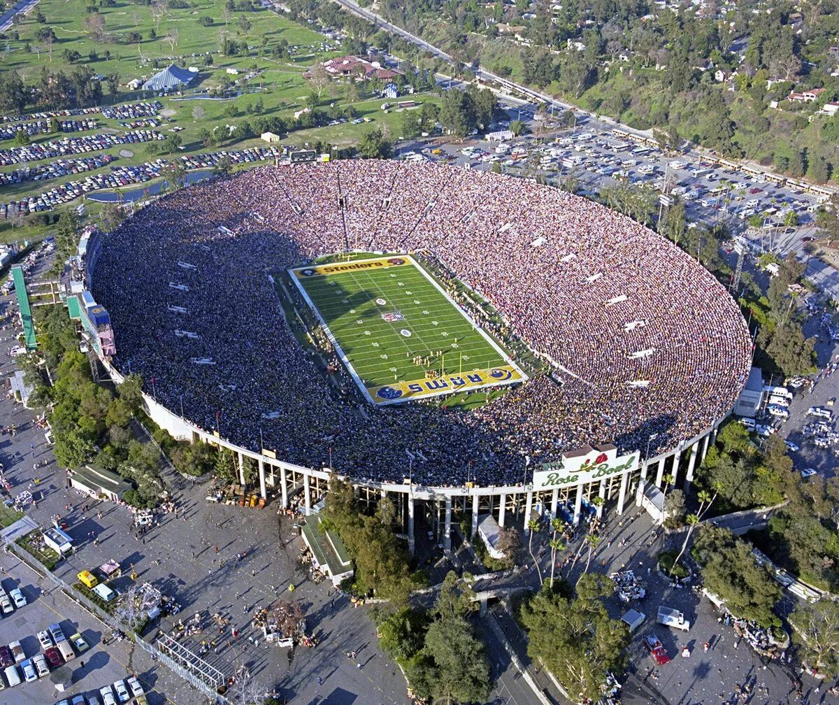 Роуз Боул. Стадион Rose Bowl. Роуз Боул стадион 1994. Стадион Роуз Боул в США. Самый большой по вместимости стадион в мире