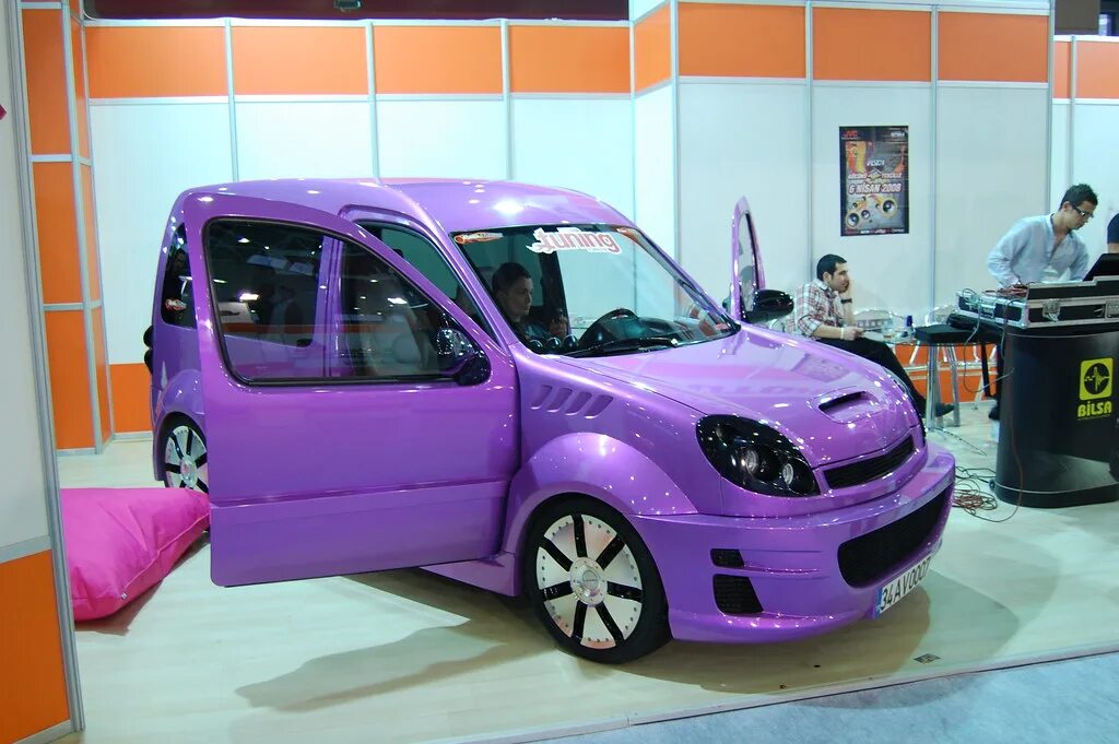 Тюнинг кангу. Renault kangoo 1 tuning. тюнинг рено кангу 2. renault kangoo tunning. рено кангу 1 салон.