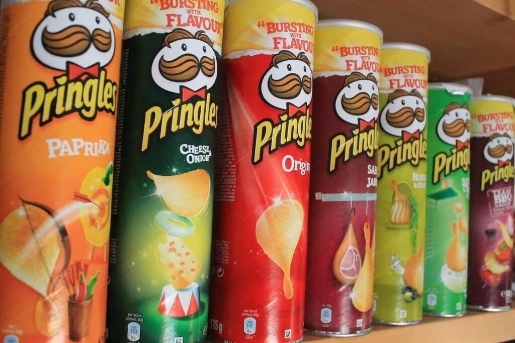 Упаковка чипсов принглс. Чипсы принглс. пачка принглс. чипсы pringles упаковка. pringles чипсы 130гр.