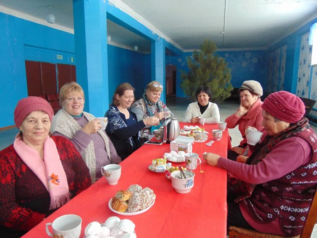 крещение ребенка в греции. сценарий крещения для пожилых людей. чаепитие для пожилых людей. сценарий крещения для пожилых людей. купания пожилых.