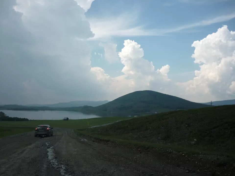 Белорецк учалы. Дорога Учалы Белорецк. Уральские горы Белорецк с дороги. Дорога в Белорецк. Дорога Белорецк Учалы состояние.