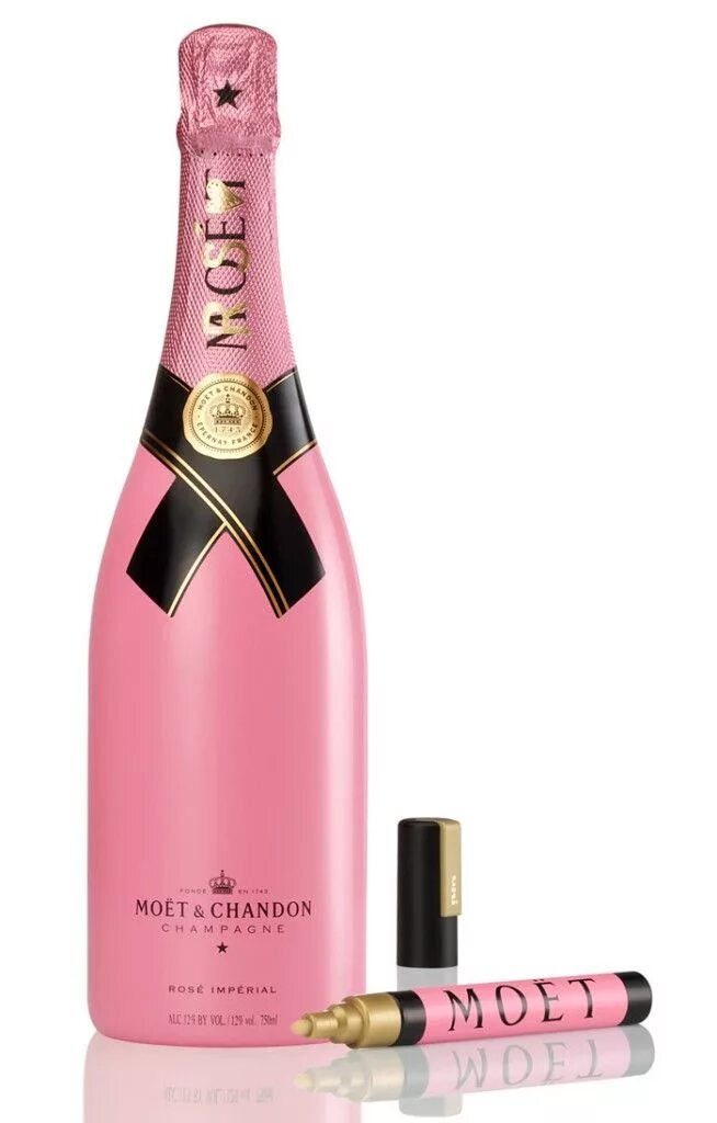 Шампанское моет герб. Вино с дельфином. Chandon спб. Моет шандон брют империал. Chandon спб.