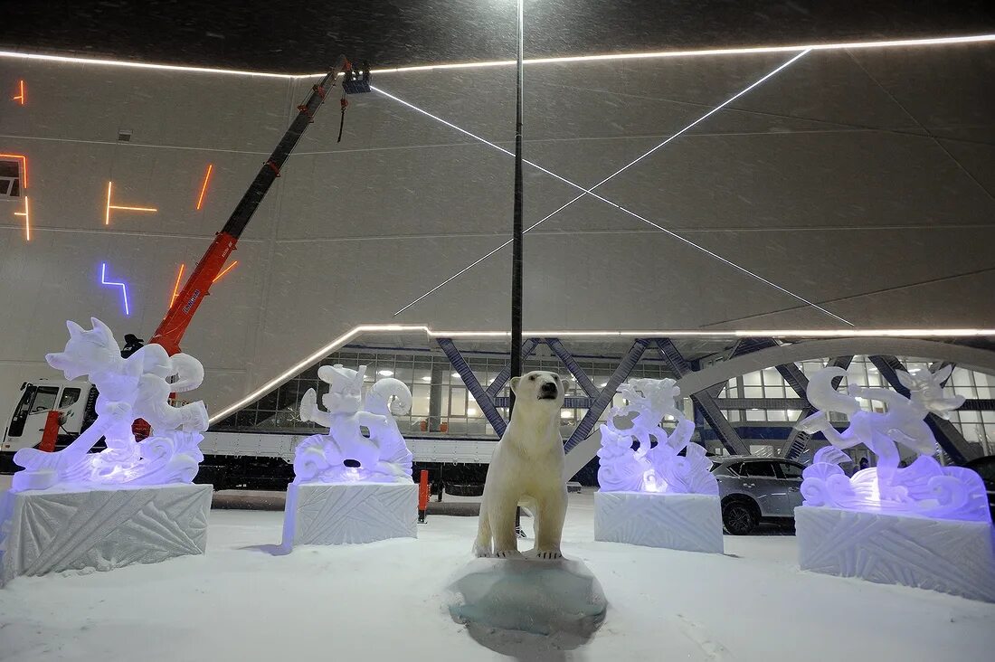 Спортхолл айка. Спорткомплекс в норильске новый. Айка спорткомплекс норильск. Айк норильск. Айка в норильске спорткомплекс норильск.