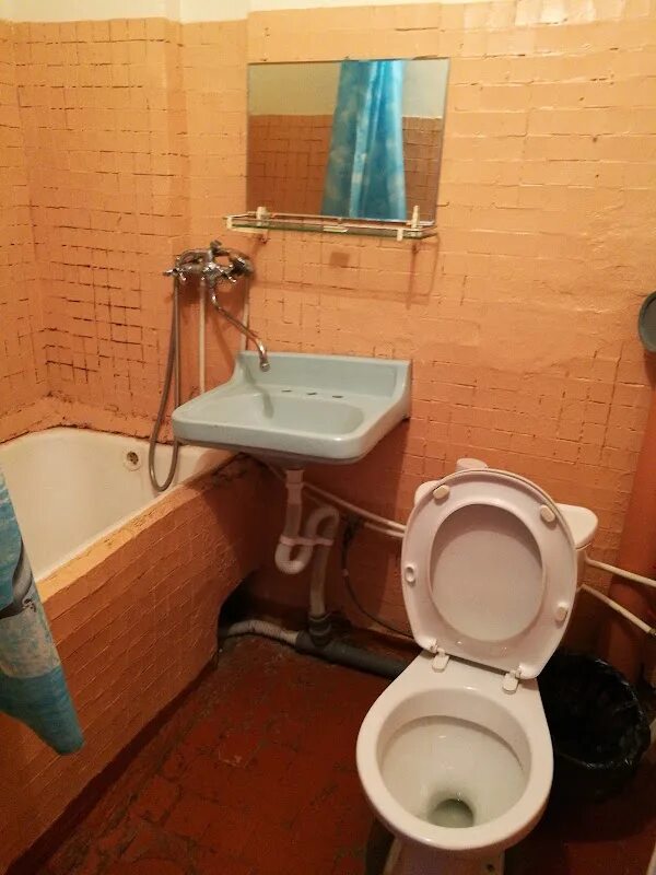 Алатырь улица московская 92. Гостиница заря г. Московская 127 алатырь. Алатырь улица московская 127. Гостиница заря алатырь.