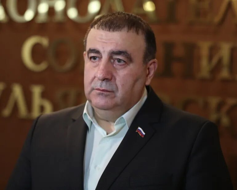 Депутаты ульяновска. Депутат володарский. Володарский депутат. Володарский депутат. Володарский депутат.