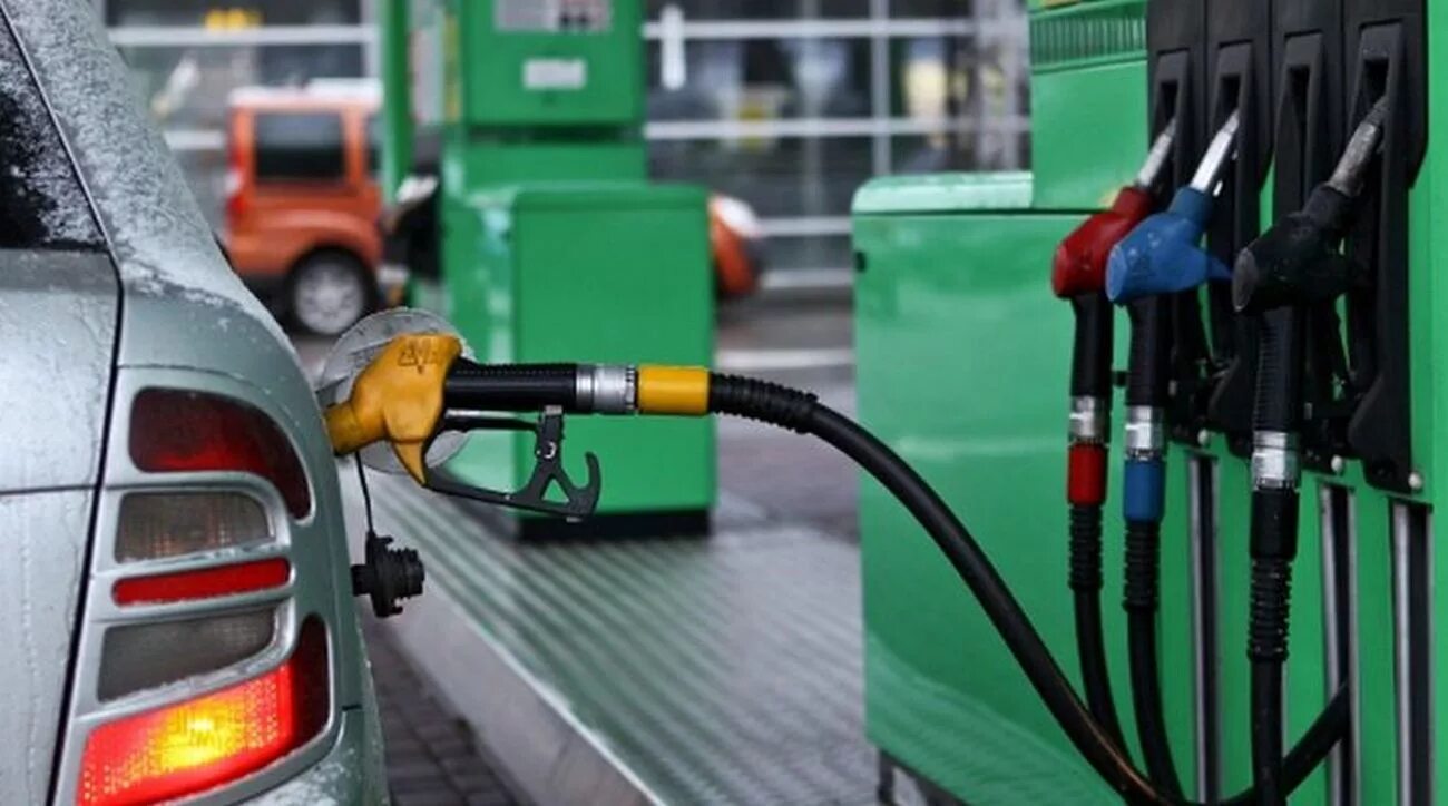 Азс заправь удачу. Роботизированные азс бензот. 250 руб 2023 года. Азс заправь удачу. Заправка тюлячи таиф.