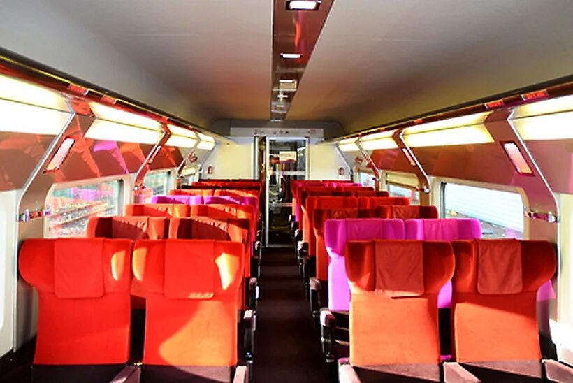 Поезд Талис. Thalys 1 класс. Салон поезда TGV. Thalys 1st class. Поезд второй класс
