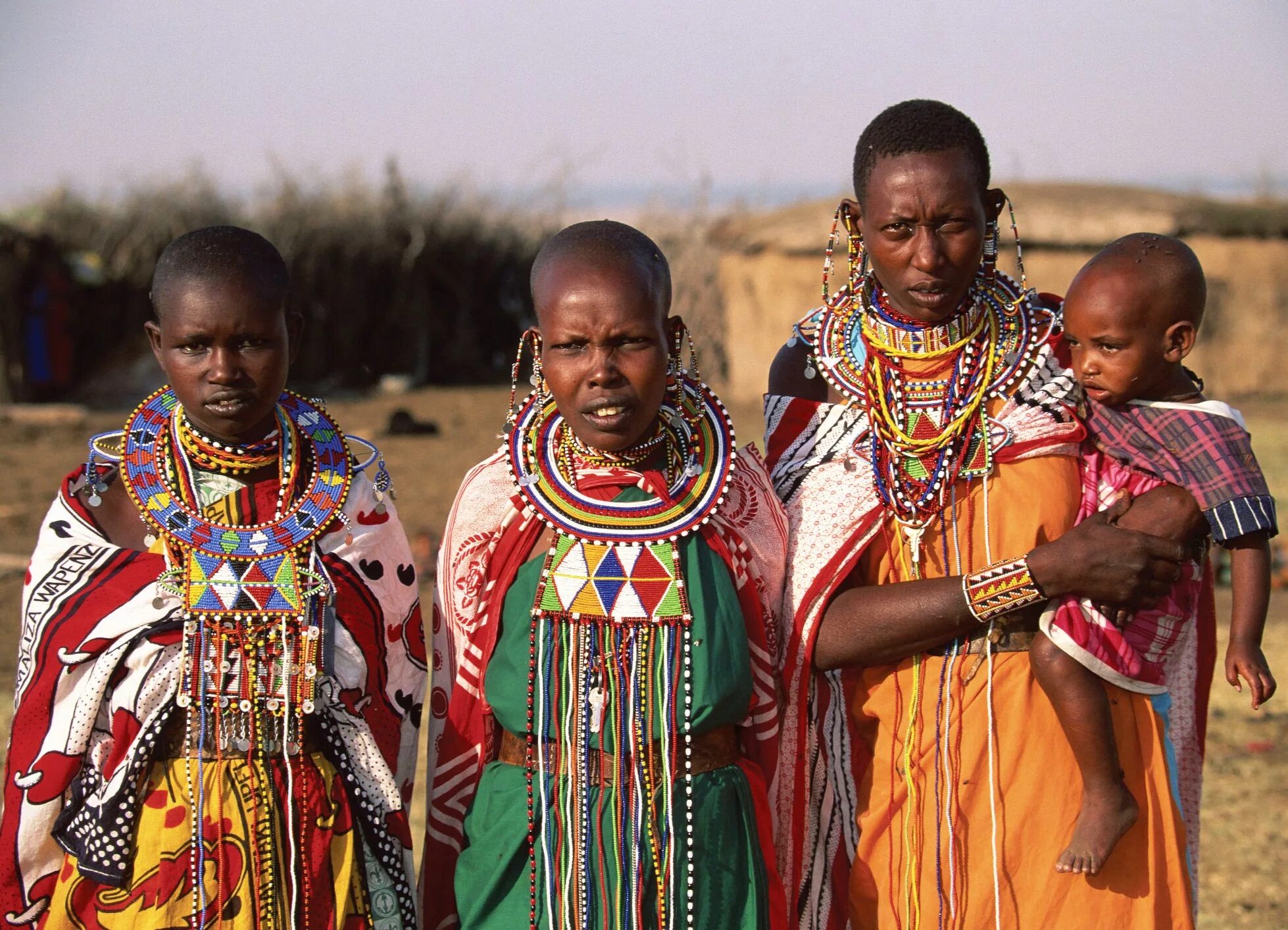 Численность восточной африки. Масаи Восточной Африки. Центральноафриканская Республика Национальная одежда. Масаи народ в национальном костюме. Банту народ Африки.