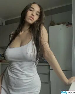 Kamilla Karieva голая photo 0014 (kamilla_karieva  kamillakarieva) .