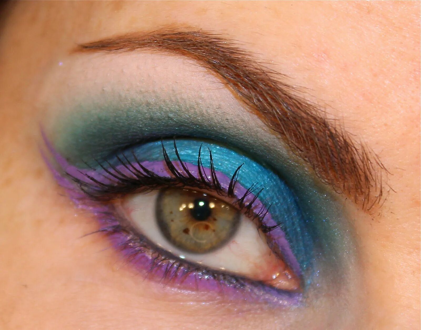 Макияж глаз make up глаз. Макияж глаз. яркий макияж. цветной макияж. накрашенные глаза.