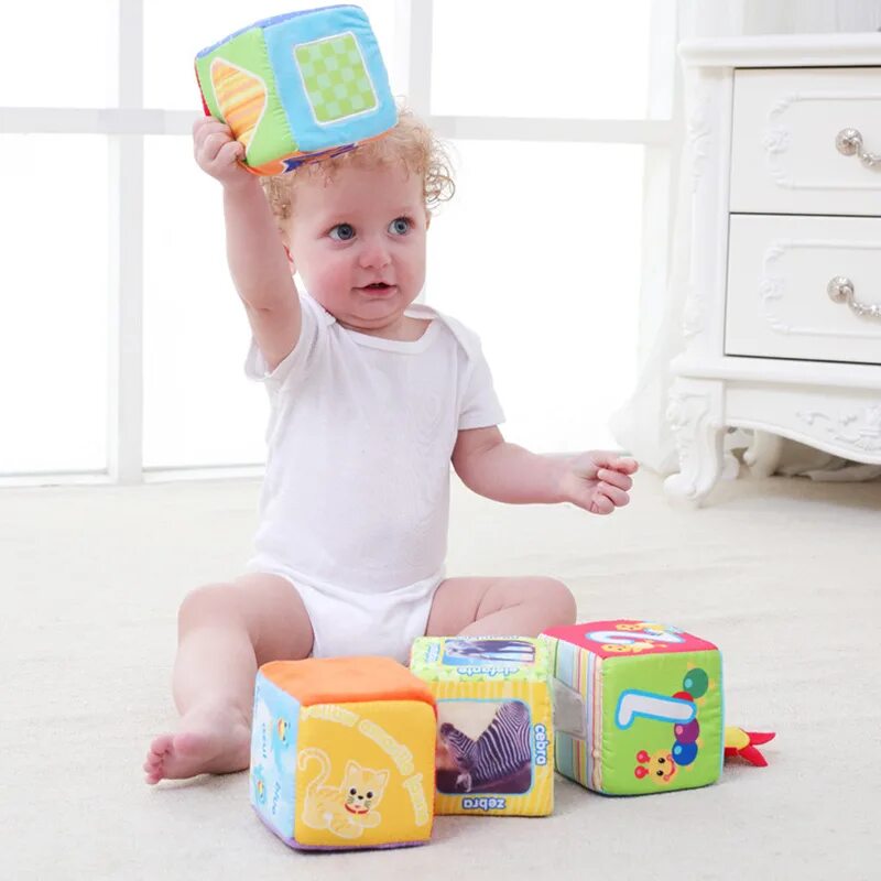 Wave cube baby. Кубики из мягких тканей для детей. Кубики Baby. Куб для развития ребенка. Игрушка для девятимесячного ребенка мягкая кубик.