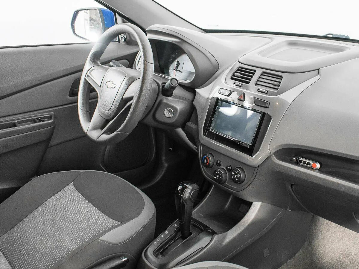 как снять шевроле кобальт 2013