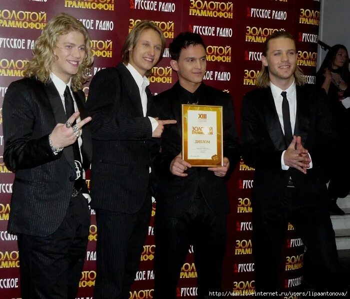 Граммофон 2008. Малахов золотой граммофон 2008. золотой граммофон 2008 бис. золотой граммофон группа челси. золотой граммофон 2008 фильм 2008.