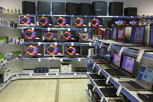 Компьютерный магазин спб. Компьютерный магазин 90-х. Компьютерные магазины в Санкт Петербурге. Компьютерный супермаркет интернет магазин. Магазины компьютерной техники в Санкт-Петербурге.