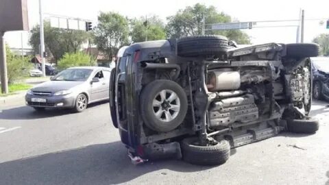 Перевернулась на другой бок