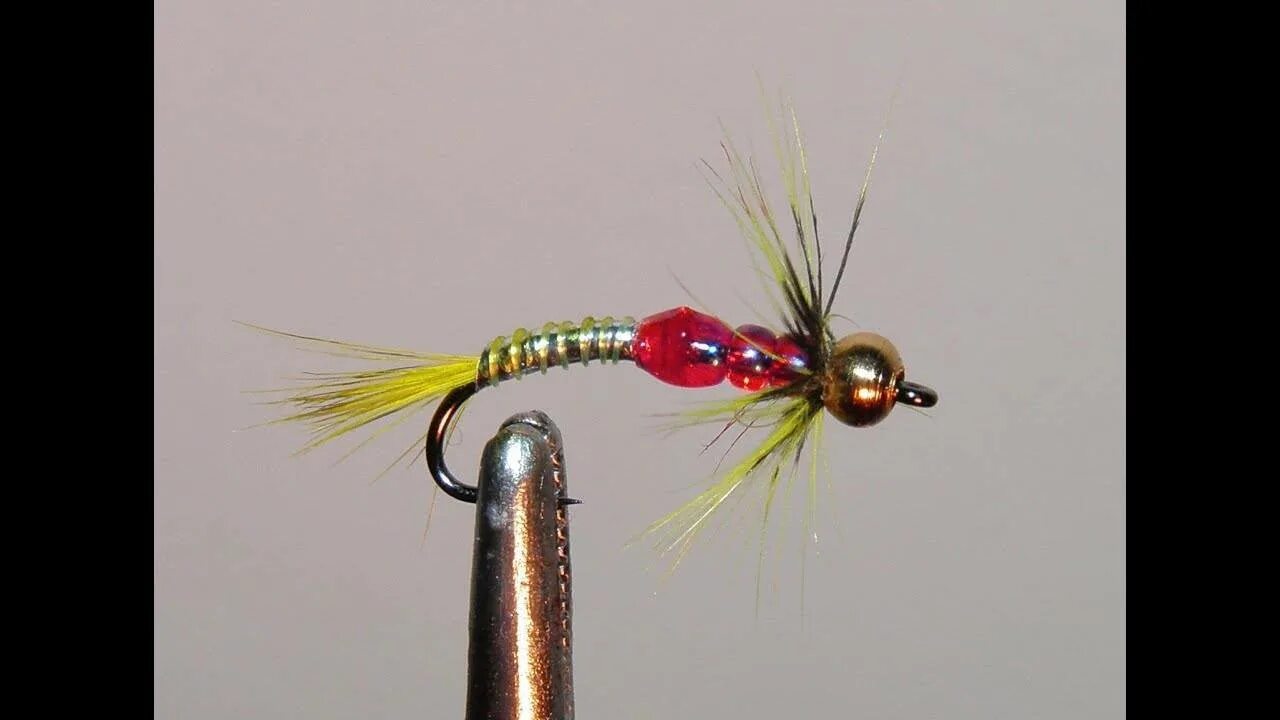 Мушки для рыбалки. Мушка муравей на хариуса. Муха на окуня для зимней рыбалки. Мушки для зимней рыбалки. Окуневые мушки.