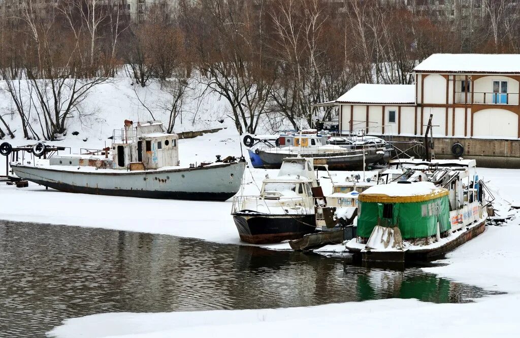 Маломерные суда нижегородская область. Ярославец 250. Водномоторный клуб десант-1. Ярославец катер Хакасия Ихтиандр.