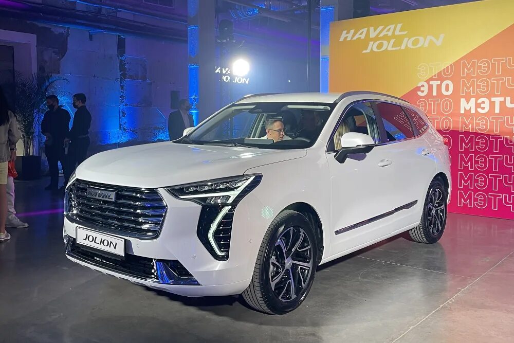 Кроссоверы тюмень. Кроссовер Haval Jolyon. Новый Хавейл Джолион. Haval Jolyon 2022. Haval Jolyon 2015.