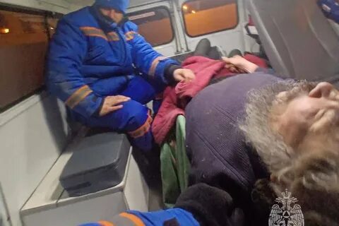 Эвакуация мужчина