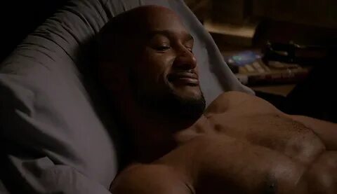 Henry simmons naked