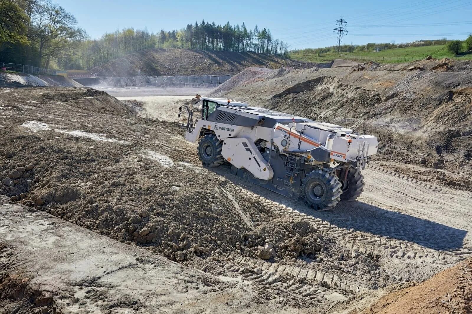 Ресайклер техника. Ресайклер wirtgen wr 240. ресайклера wirtgen wr 200. ресайклер wr 2500. ресайклер wirtgen wr 2500.