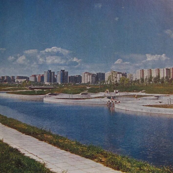 Минск 90. Минск зеленый луг фото. Минск зеленый луг 1988 года фото. Улица карбышева (минск). Минск 1980-х.