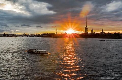 Petersburg is the neva river