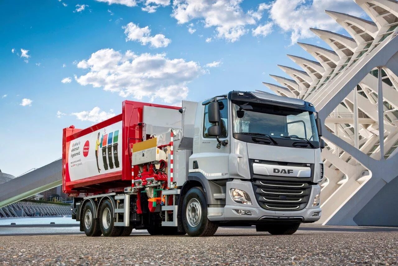 Daf cf. Даф cf electric. daf cf самосвал. даф сф мусоровоз. daf cf 6*2.