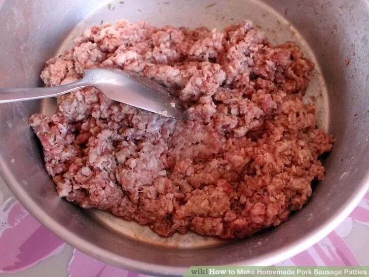 Колбасный фарш рецепты. Колбасный фарш рецепты. Колбасный фарш рецепты. Котлеты из вареной колбасы. Можно ли оставлять готовый фарш для ливерной колбасы на ночь.