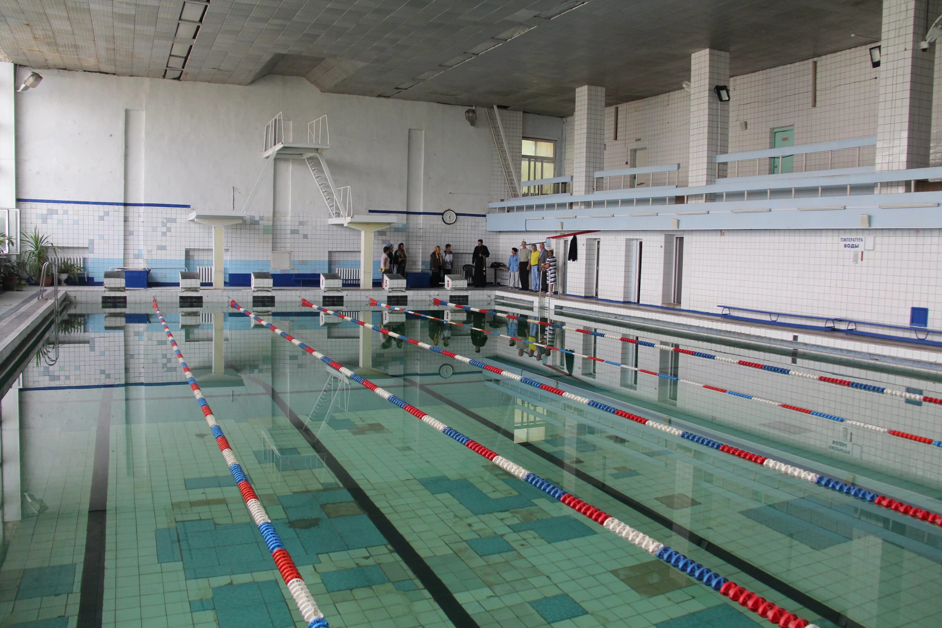кристалл лыткарино каток. луч сергиев посад волейбол. арена лыткарино бассейн. бассейн кристалл аквааэробика березники. глория балашиха баскетбол.