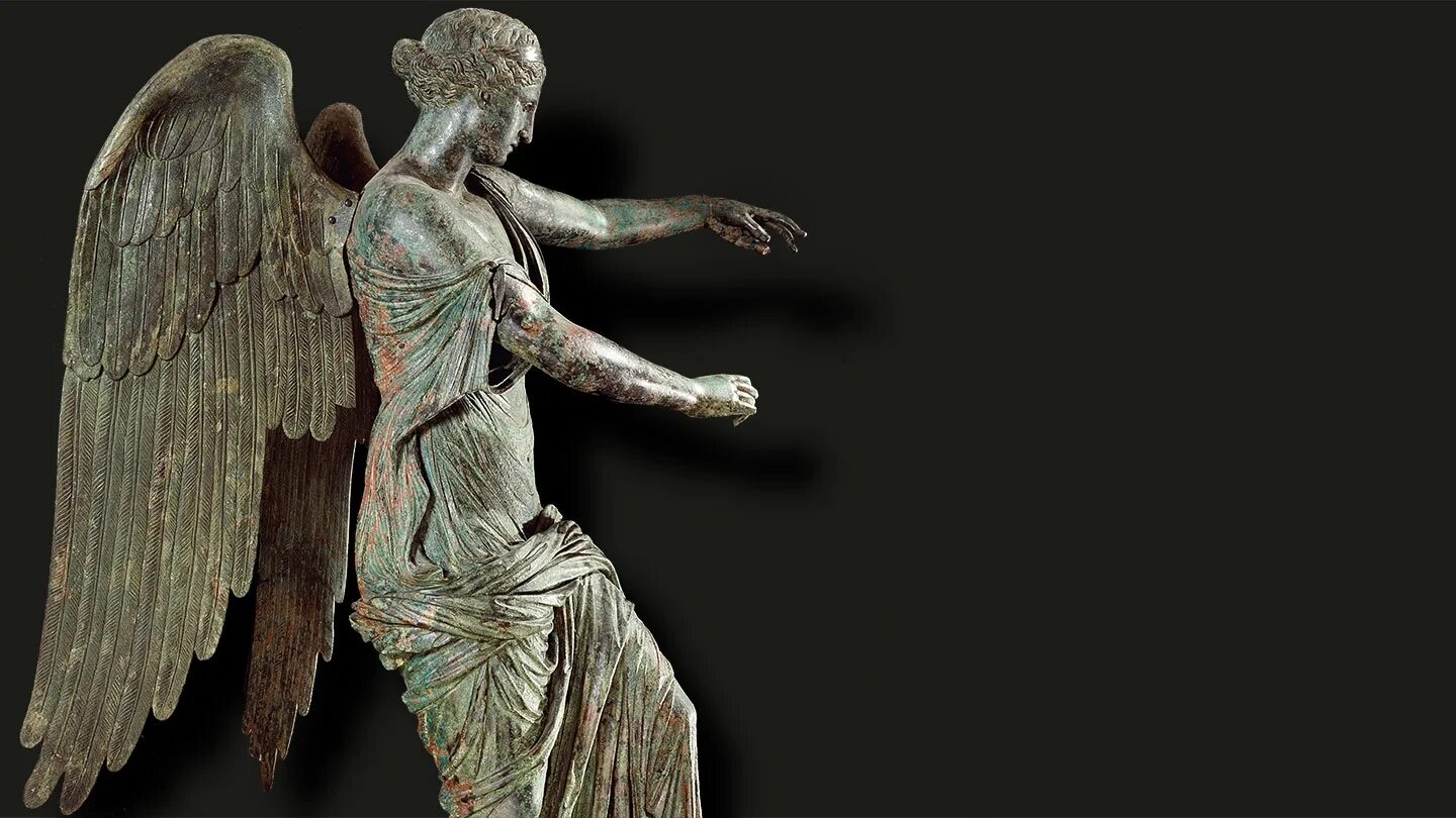 крылатая богиня. статуя ники самофракийской. крылатая богиня. богини победы ники. ника богиня победы в древней греции.
