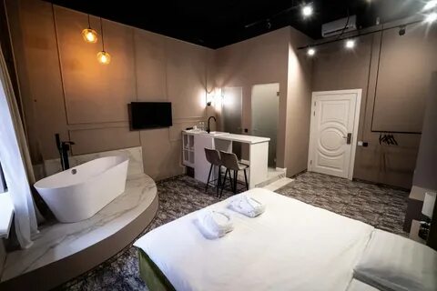 Joy hotel
