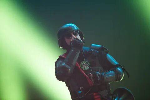 Tool living