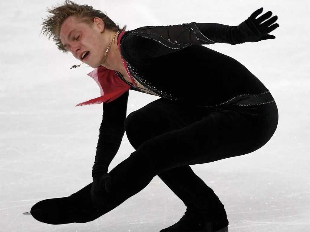 Мужчины произвольная программа чемпионат. Чемпионат мира по фигурному катанию 2021 нэйтан чен. Александр самарин произвольная программа чемпионат россии 2023. Иван десятов фигурист. Андрей мозалев фигурист.