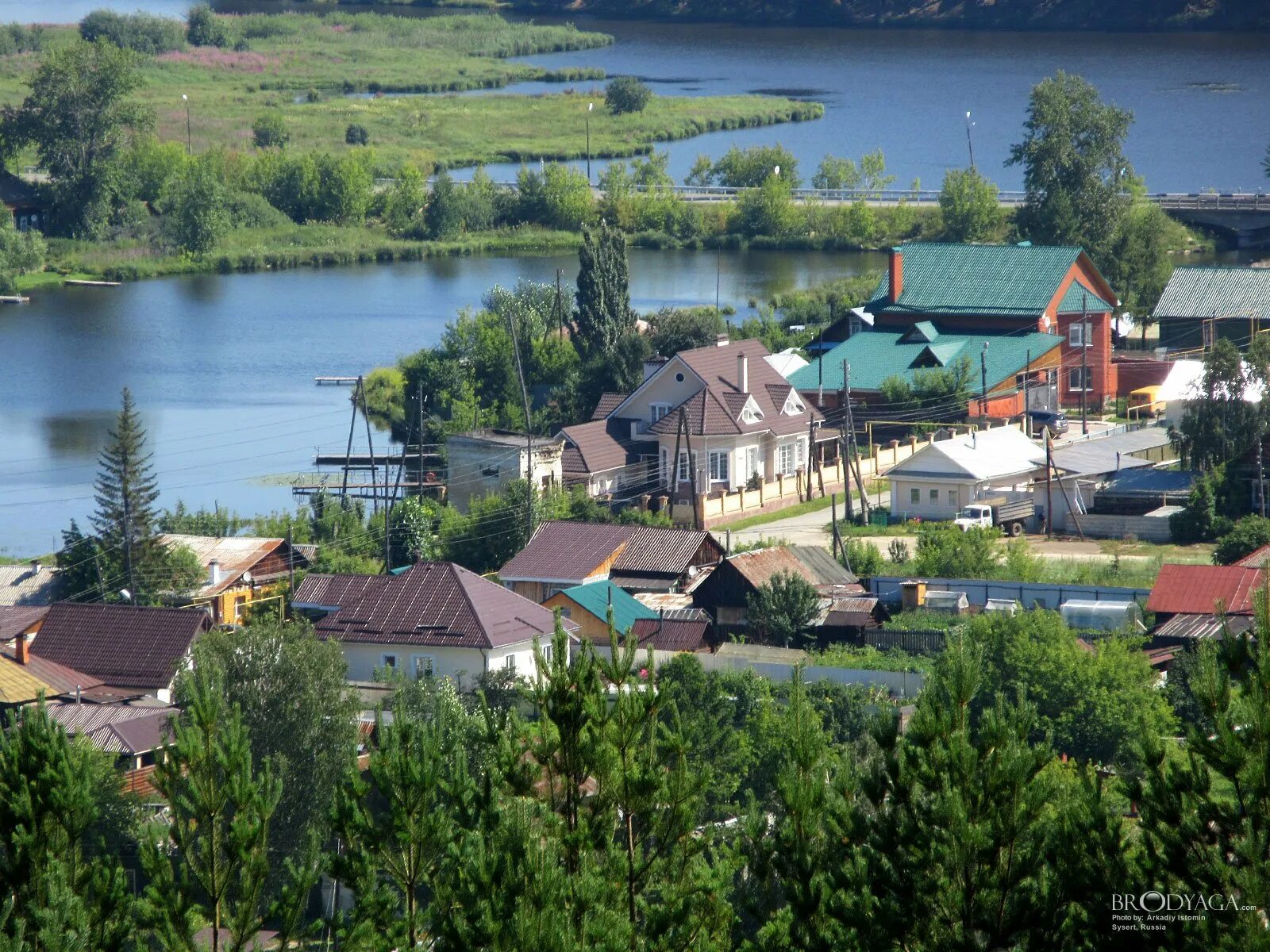 Сайт сысертского городского. Сысерть Свердловская. Г Сысерть Свердловской области. Набережная Сысерть Свердловская область.