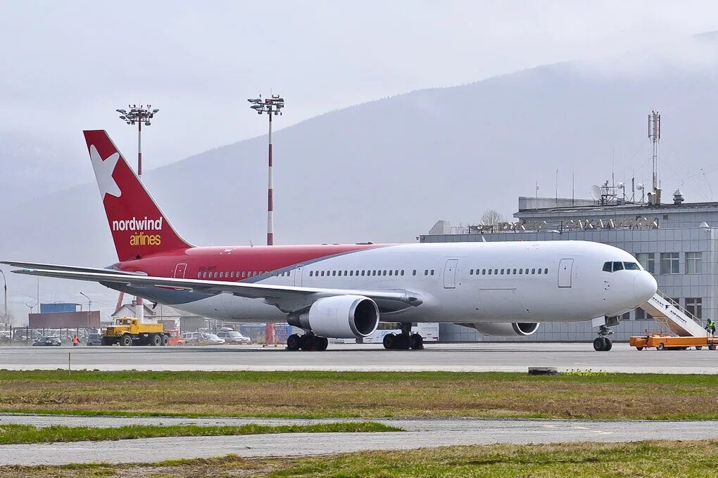 Северный ветер (Nordwind Airlines). Самолеты авиакомпании НОРДВИН. Боинг 747 Норд Винд. A319 Nordwind.