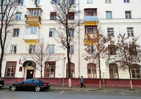Студенческая 8