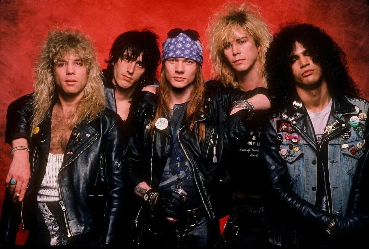 Ганзес роуз слушать. Guns n Roses. Группа Guns n' Roses 1988. Guns n Roses 1997. Рок группа Ганс н Роуз.